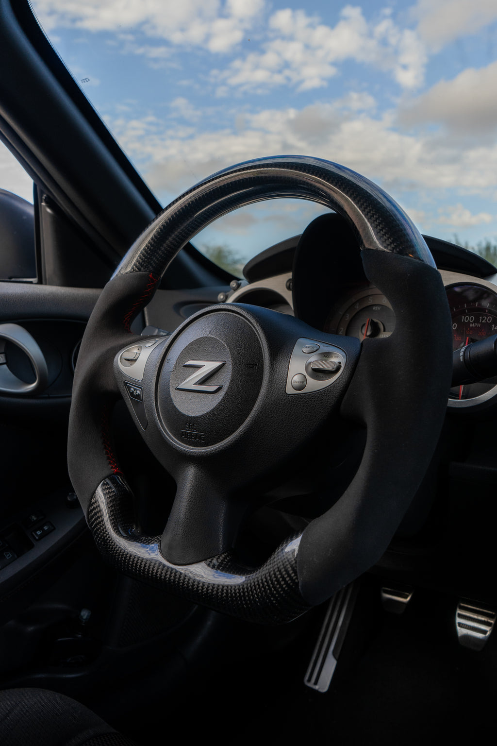IN STOCK 2009-2020 370z Carbon Fiber and Alcantara steering wheel