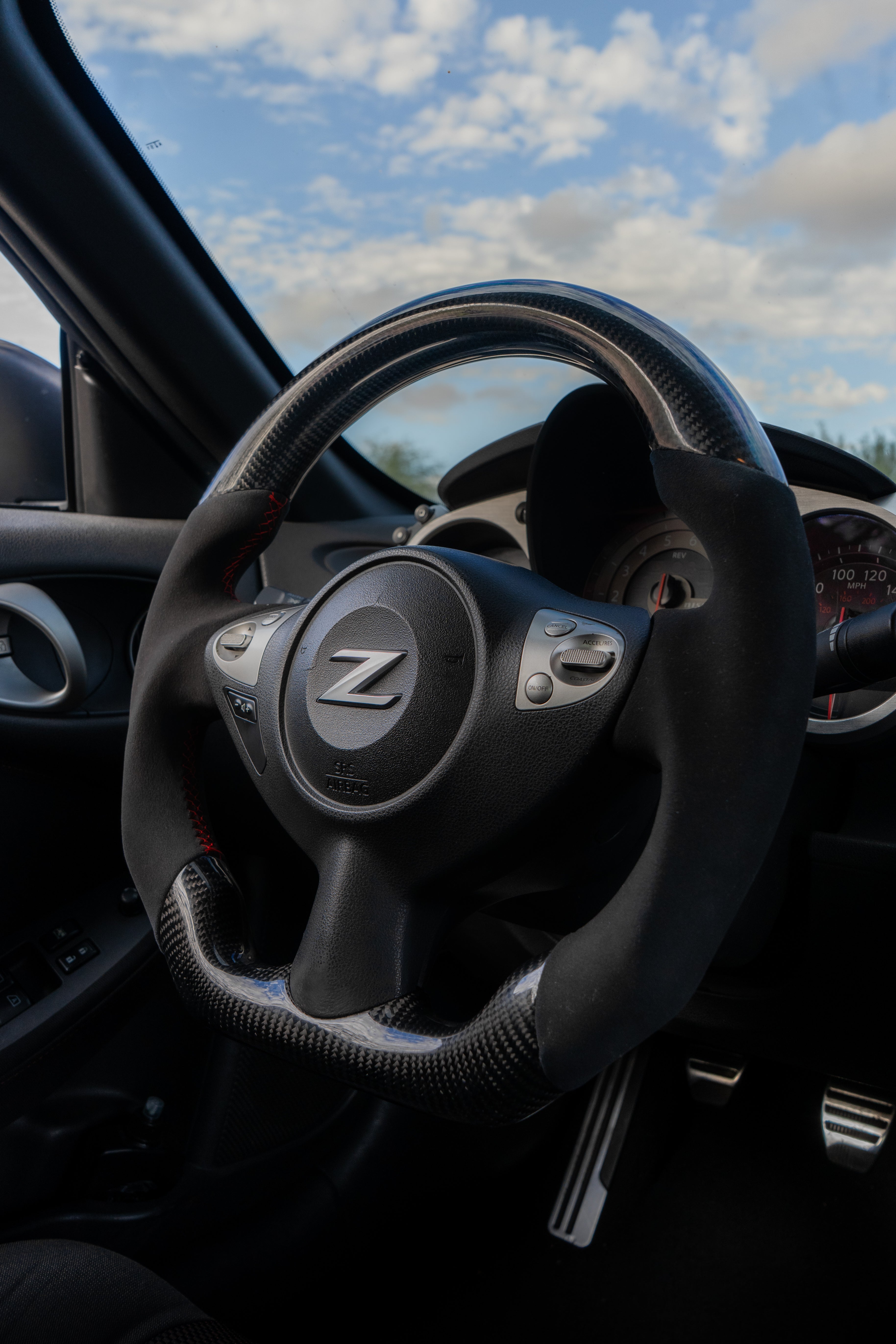 IN STOCK 2009-2020 370z Carbon Fiber and Alcantara steering wheel